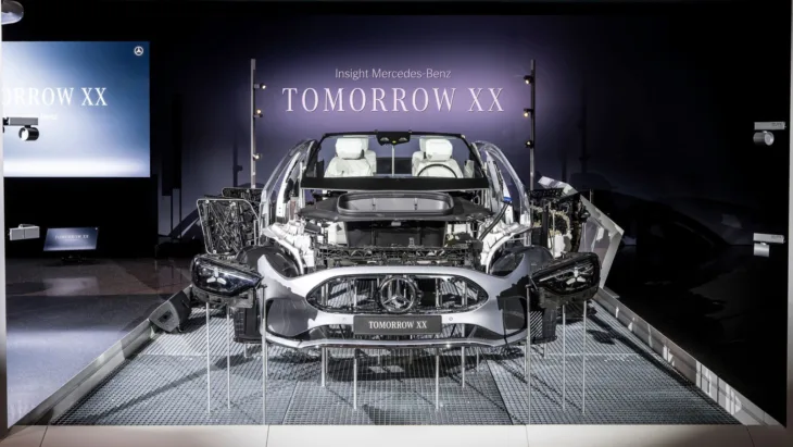 Tomorrow XX Mercedes Benz