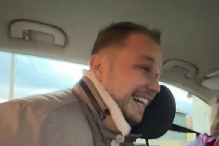 Drasko Stanivukovic obradovao je djevojku koja je dozivjela saobracajnu nezgodu