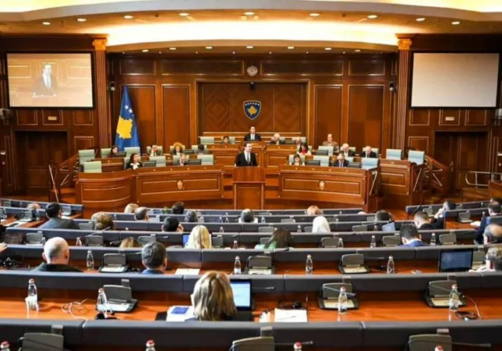 Skupstina kosovo 872x610