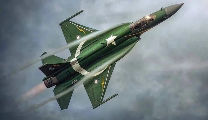 Pakistanski avioni JF 17
