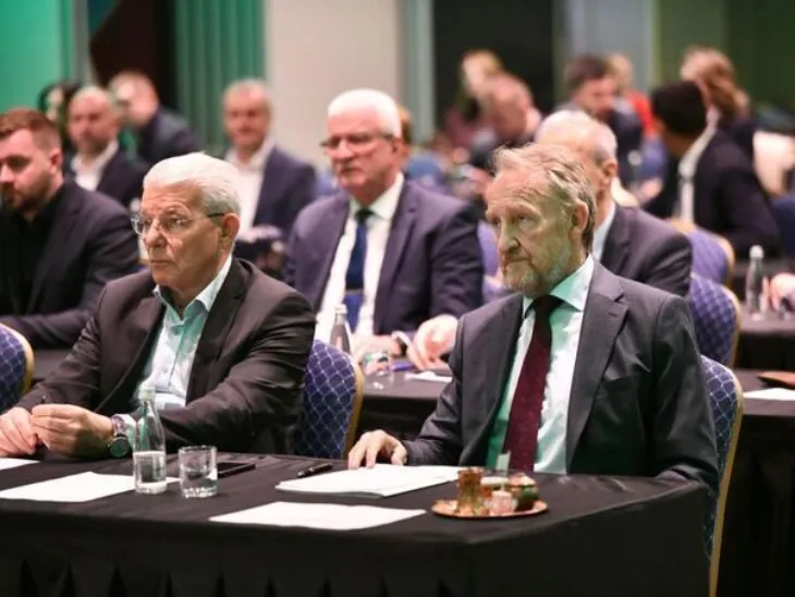 Bakir izetbegovic 01 sda