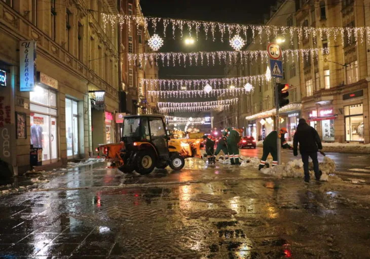 Ciscenje snjijega sarajevo 872x610