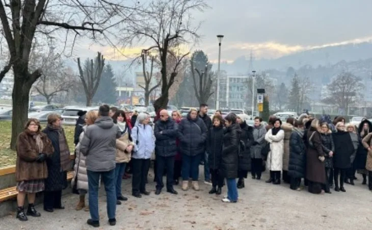Tuzla strajk smanjeneimg 6915 1765969326 440x272