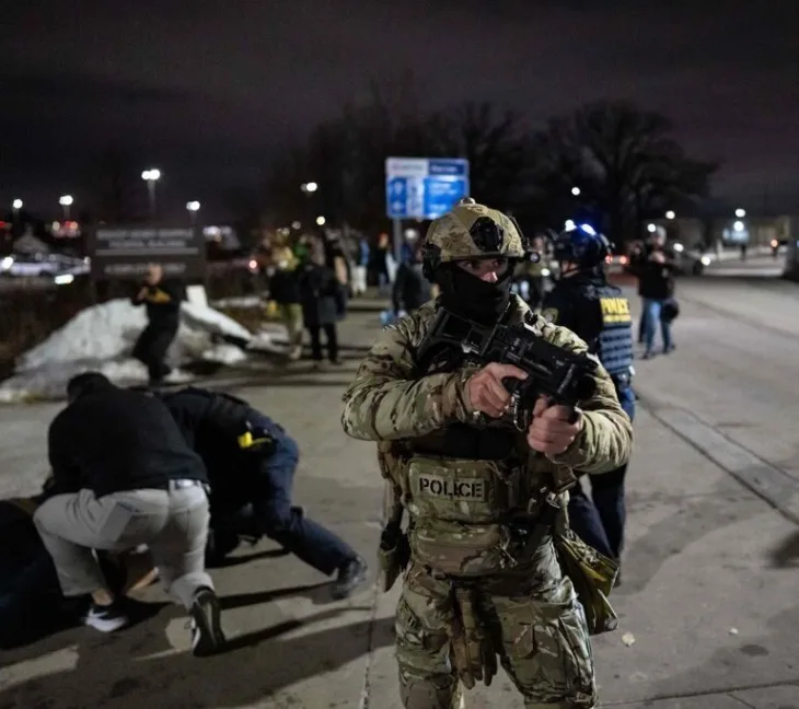 Minneapolis sad 01 AP agent pucao na muškarca iz Venecuele