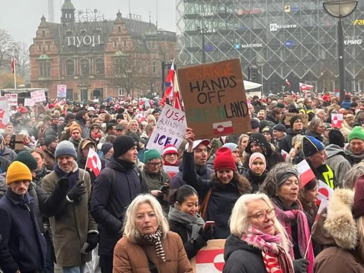 Kopenhagen Danska protesti protiv Trumpa Zbog Grenland X
