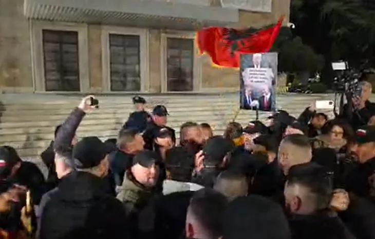 Albanija demnstranti