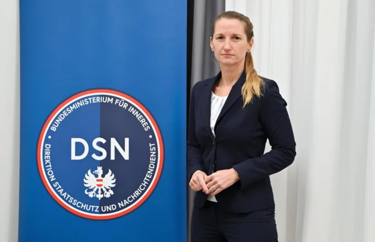 Sylvia mayer 1768814783