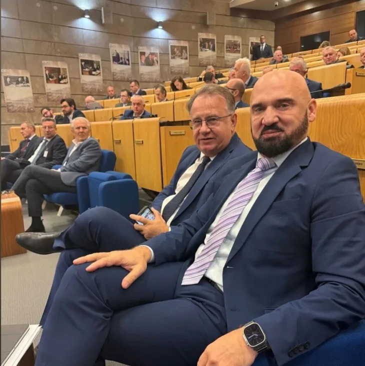 Nermin Niksic Ramo Isak