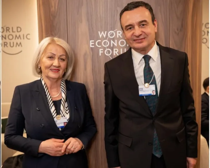 Borjana Kristo kurti