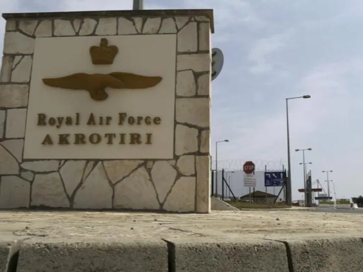 Vojna baza grenlad AP