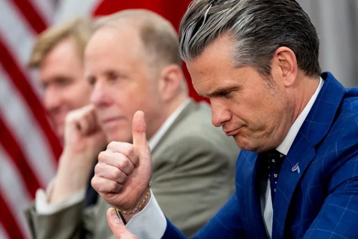Pete Hegseth epa