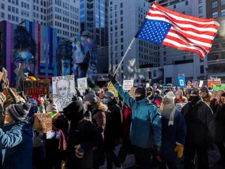 Protesti protiv Trumpovih agenata u Mineapolisu