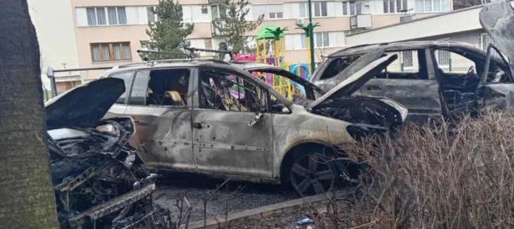 Aneks pozar zapaljen automobil