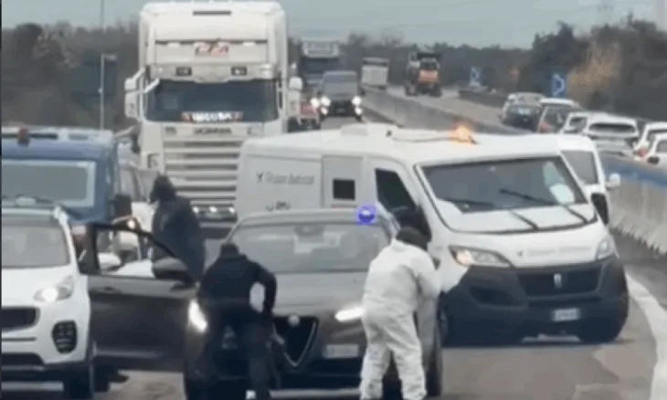 Policija pohapsila pola bande koja je izvela filmsku pljacu u Italiji