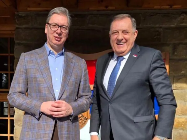 vucic i dodik