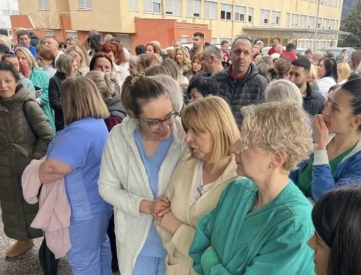 Zdravstveni radnici u Mostaru prekinuli rad na sat vremena