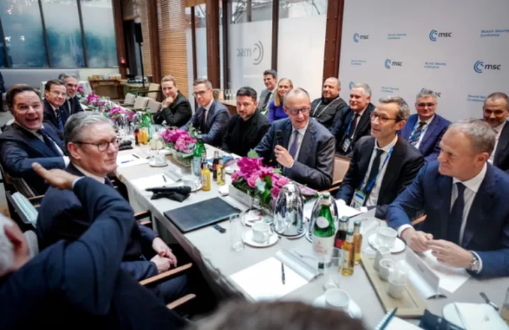 Evropski lideri  München  tokom danasnjeg sastanka u Njemackoj 02