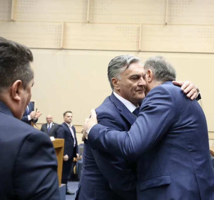 Dodik i Karan