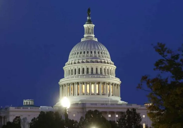 Bijela kuca 1 872x610