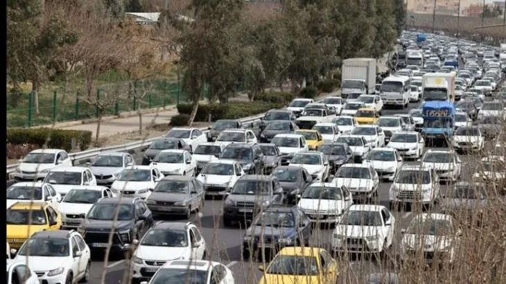 Iranci masovno bjeze iz Teherana