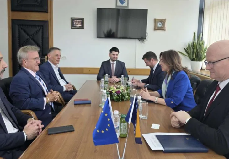 Bosnjak sinclair 872x605