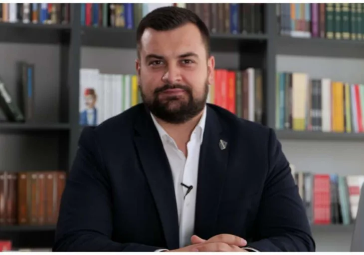 Armin hodzic 872x610