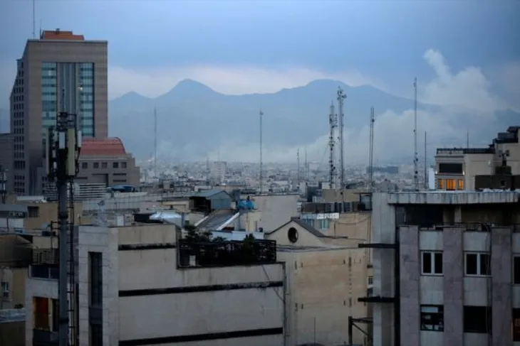 Iran 03 napad izraela teheran AA