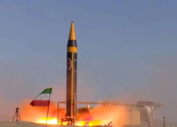 Rakete Khorramshahr iran