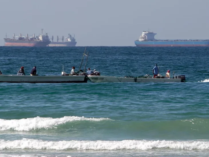 Hormuski moreuz brodovi i camci 03