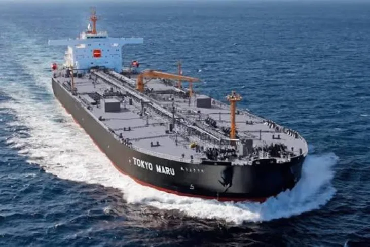 Nafta brod tanker