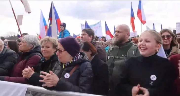 Ceska protesti Prag 03
