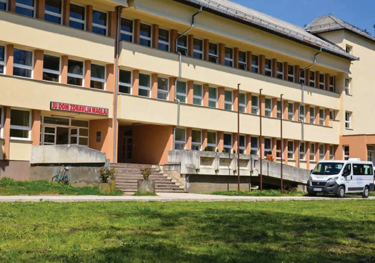 Dom zdravlja maglaj2 872x610