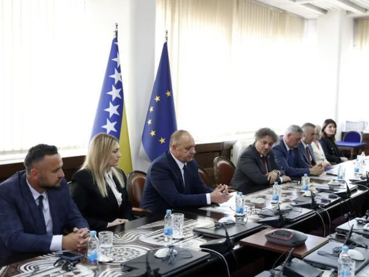 alen pilav vlada fbih/ fena