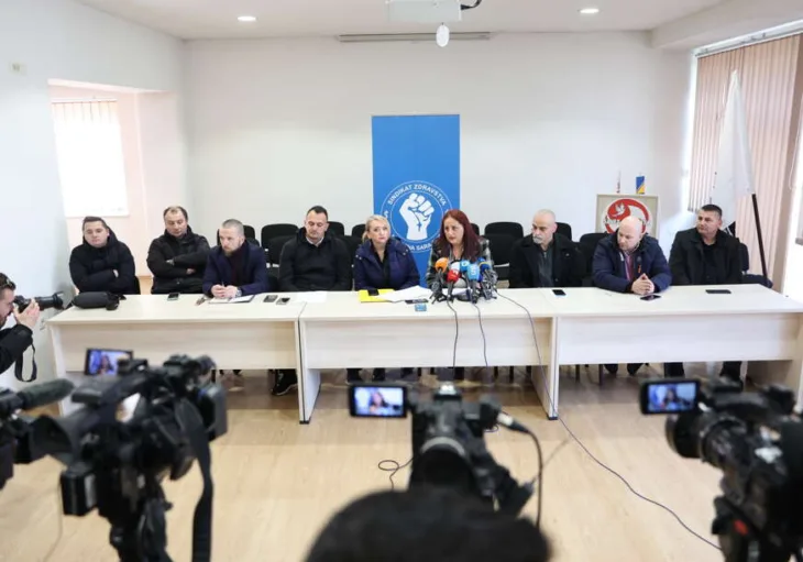 Sindikat zdravstva 4 872x610