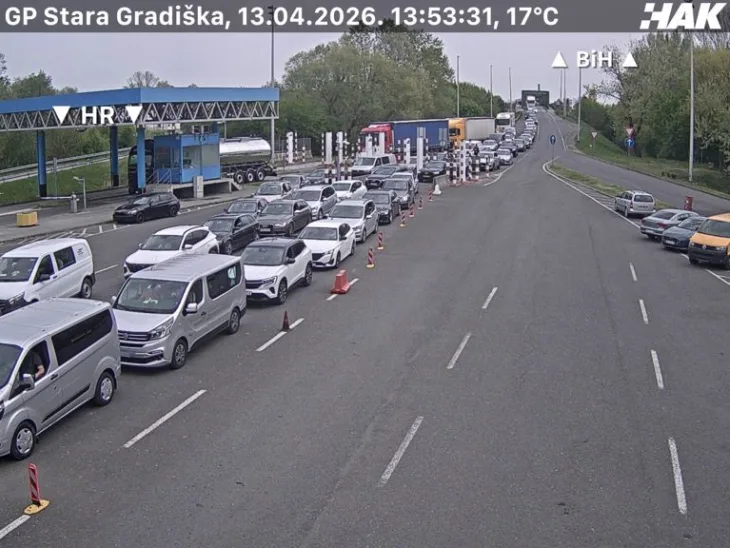 Duge kolone na izlazu iz Bi H