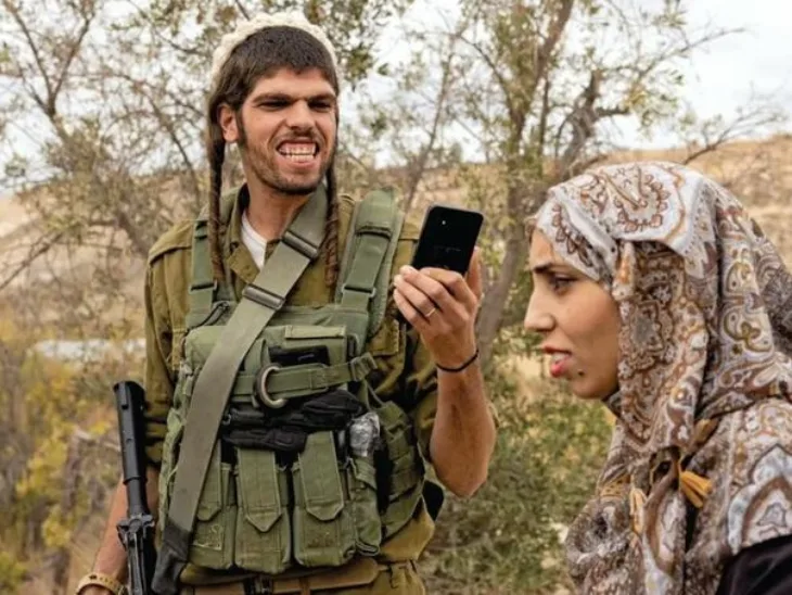 Zapadna obala 04 Izrael Italijanski list fotografijom izraelskog vojnika i Palestinke prikazao nasilje