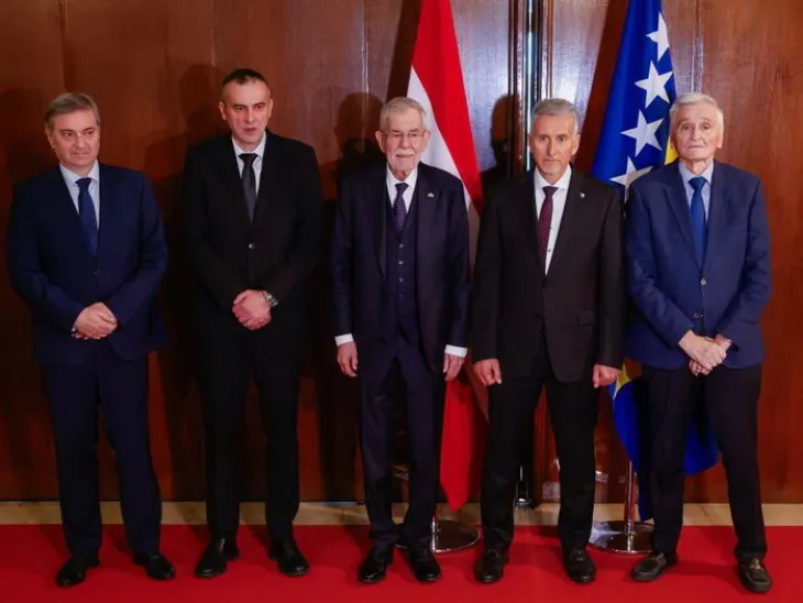 Alexander von del bellen psbih/ fena