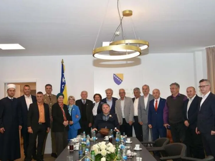 Lendo uprilicio prijem povodom dana armije rbih len 69de5675bacb3