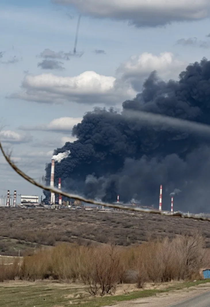 Rusija rafinerija napad dronovi ukrajina