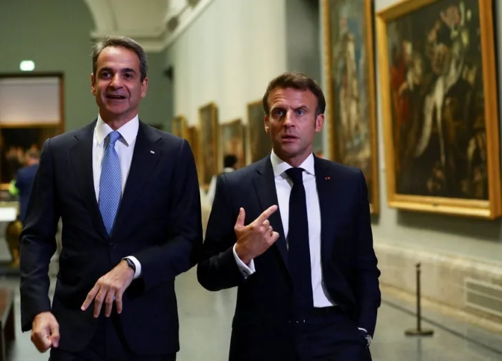 Kyriakos Mitsotakis Emmanuel Macron