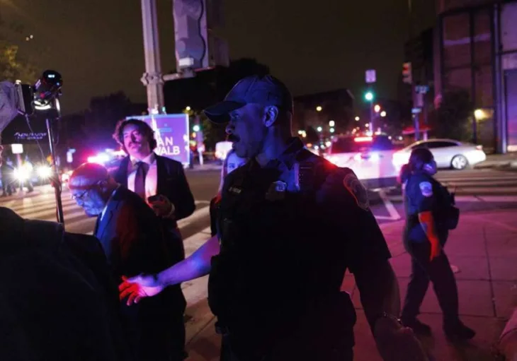 Sad policija pucnjava trump 872x610