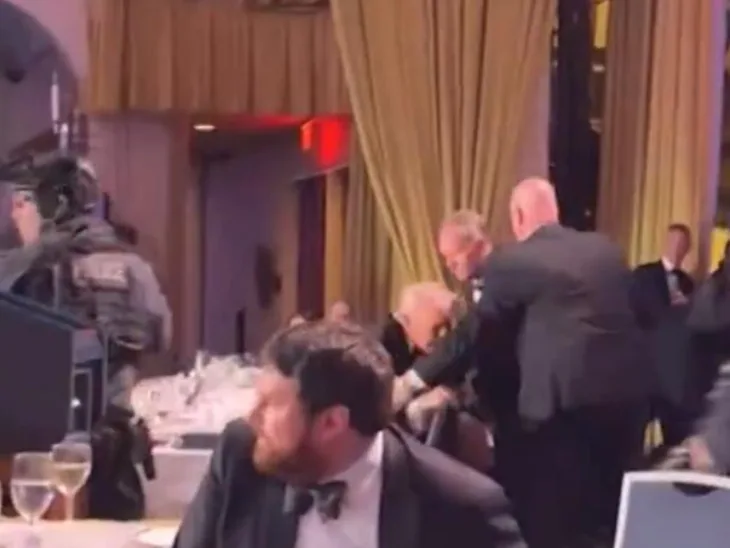 Donald Trump pusnjava