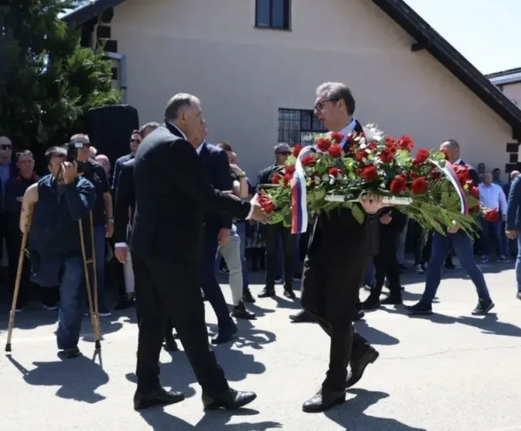 Dodik i Vucic sahrana dodikove majke