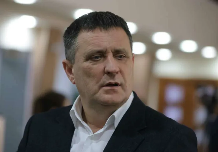 Vlado djajic 872x610