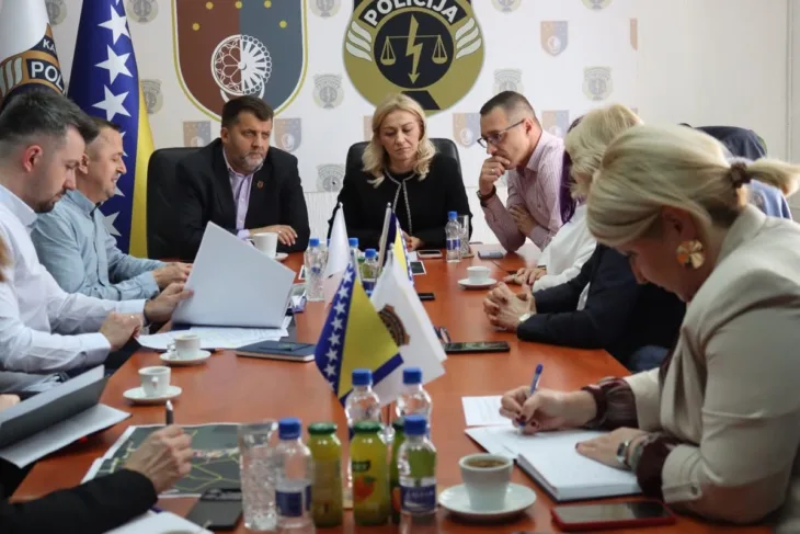 Admir Katica sastanak ženska kuća/ Facebook