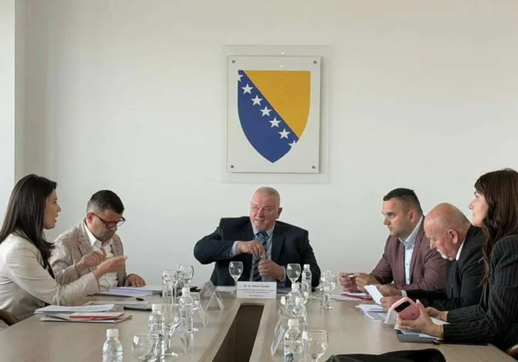 Komisija za izbjeglice i raseljena lica 872x610