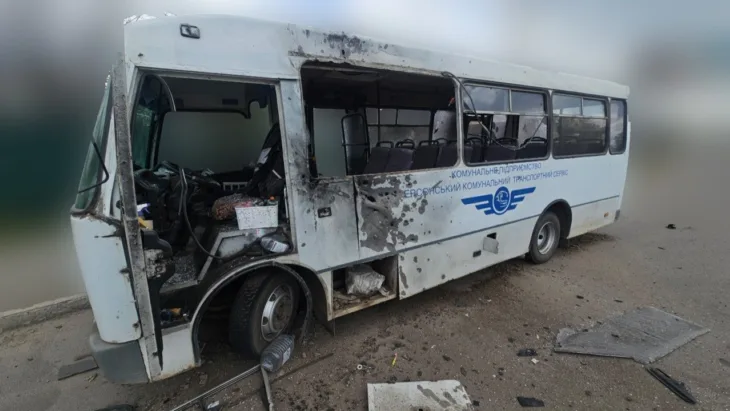 Ukrajina autobus ruski napad