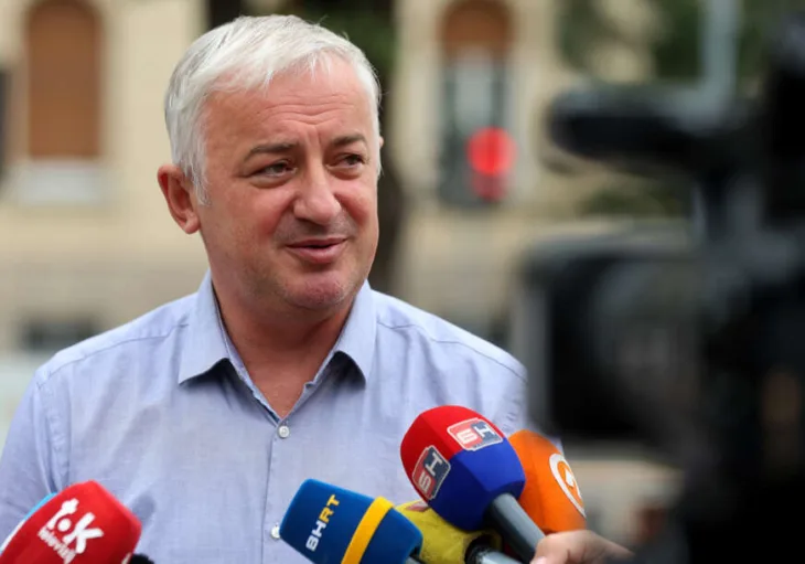 Branislav borenovic pdp 02 872x610