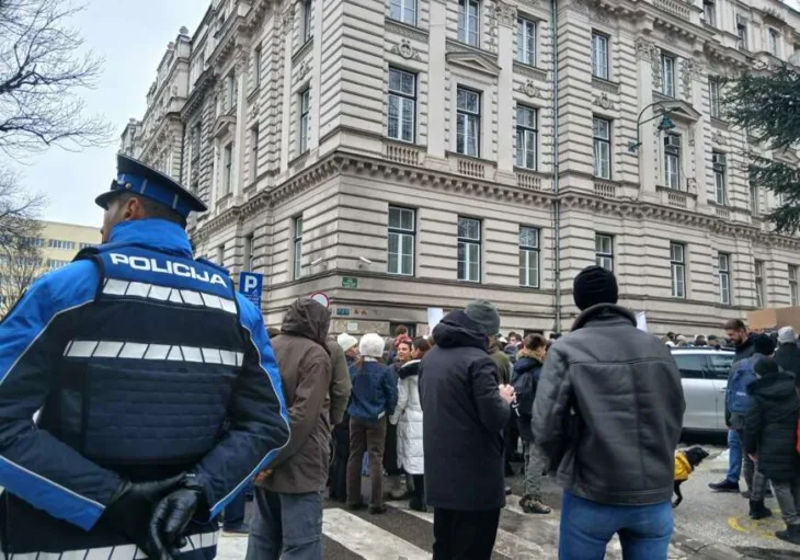 Policija mup ks skupstina ks 872x610