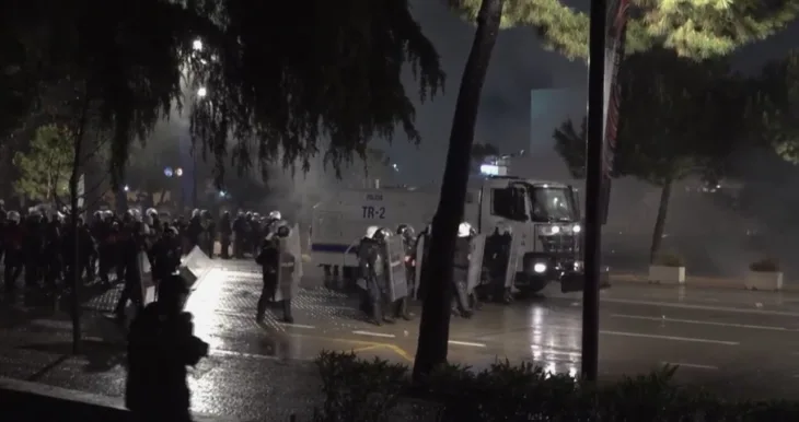 Albanija Tirana protesti
